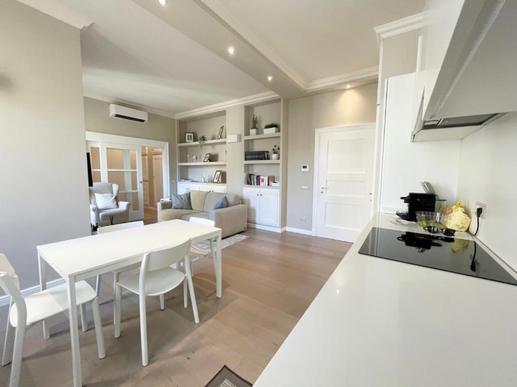 Isidoro Apartment Флоренция Экстерьер фото